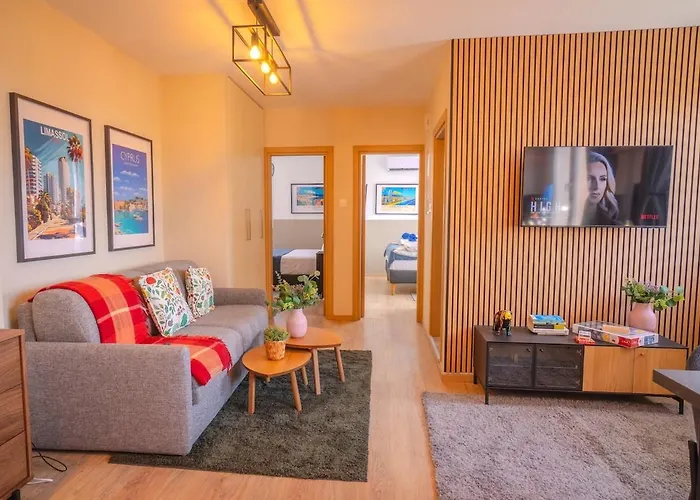 New 2 Bedroom Apartment *