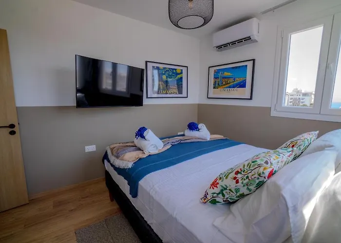 New 2 Bedroom Apartment