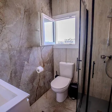 New 2 Bedroom *