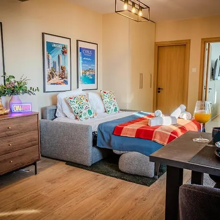 New 2 Bedroom Daire Limasol