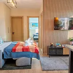 New 2 Bedroom