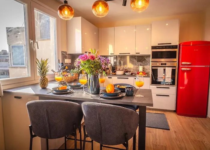 New 2 Bedroom アパート